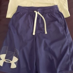 Under Armour youth medium shorts